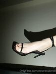 Mistress Beril (3)