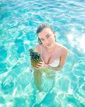Esin Çepni nude