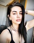 Ece Ronay'ın abonelere özel attığı içerikler	2