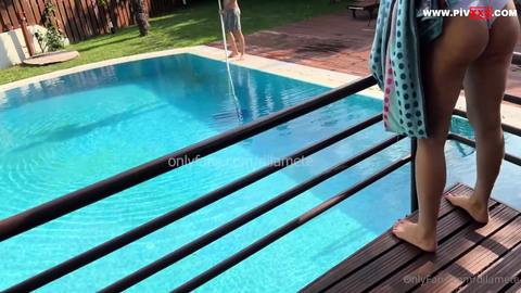 Yazlıkta çalışmaya başlayan yeni çocuğu gözüme kestirirsem