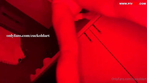 Duşa giriyorum bebeklerim – Hotwife Duru