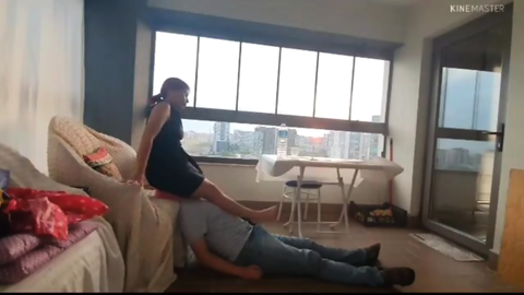 Öğretmen • Dominatrix Devin