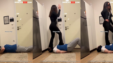 I love dancing especially on my slave • Mistress Afitap