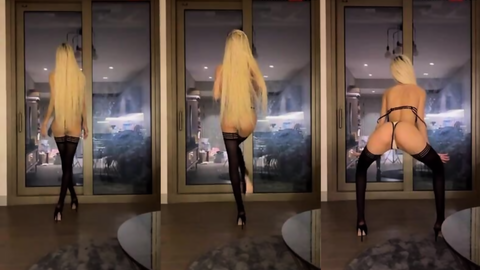 Barbie Aysu seksi çamaşırla pencere önünde kalçalarını sallıyor