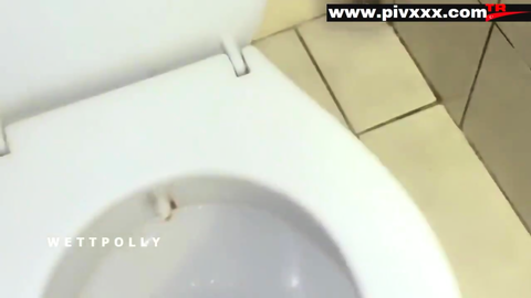 wettpolly temizlikci konulu porno