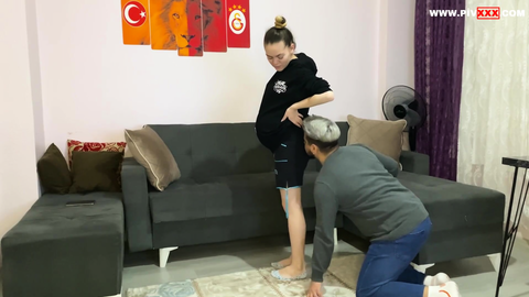 HER DEDİĞİM ŞEYİ YAPMAK ZORUNDASIN - İTAAT EDECEKSİN!