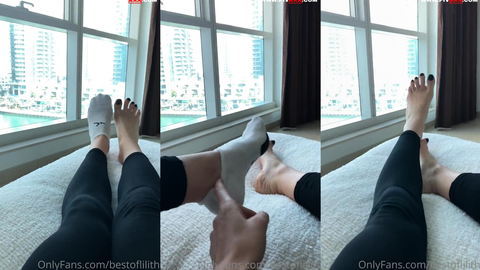 Trigger alert for Who is weak for my beautiful foot!