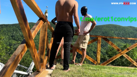 Dila Mete Bungolov da grup sex eğlencesi
