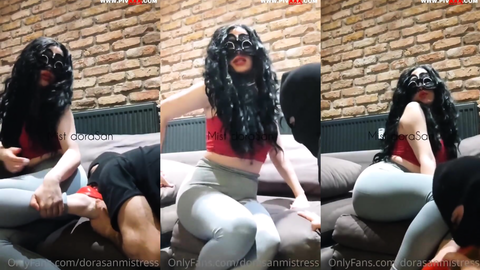 Kırmızı topuklularıma sakso çektirdim