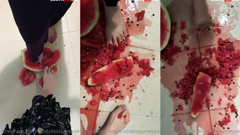 Fruit crush video with double mistress