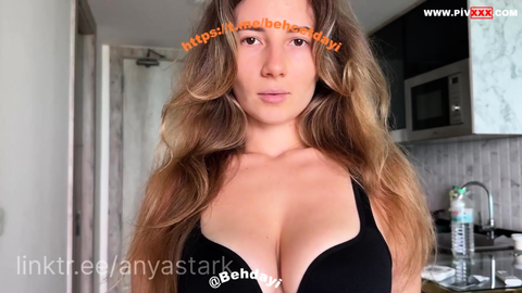 ANYA STARK 11